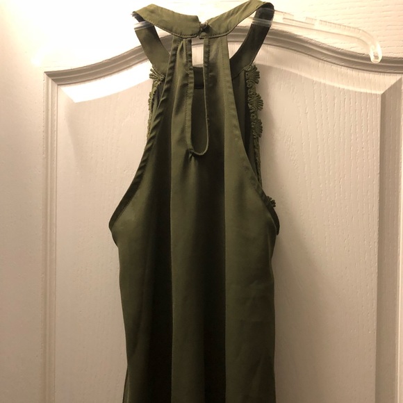 Tank - Picture 2 of 2